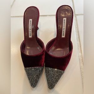 Brand new Manolo Blahnik miles. Rich Bordeaux velvet color.